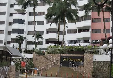 The Barn Private Home @ Sri Sayang Apartment Batu Ferringhi Exterior photo